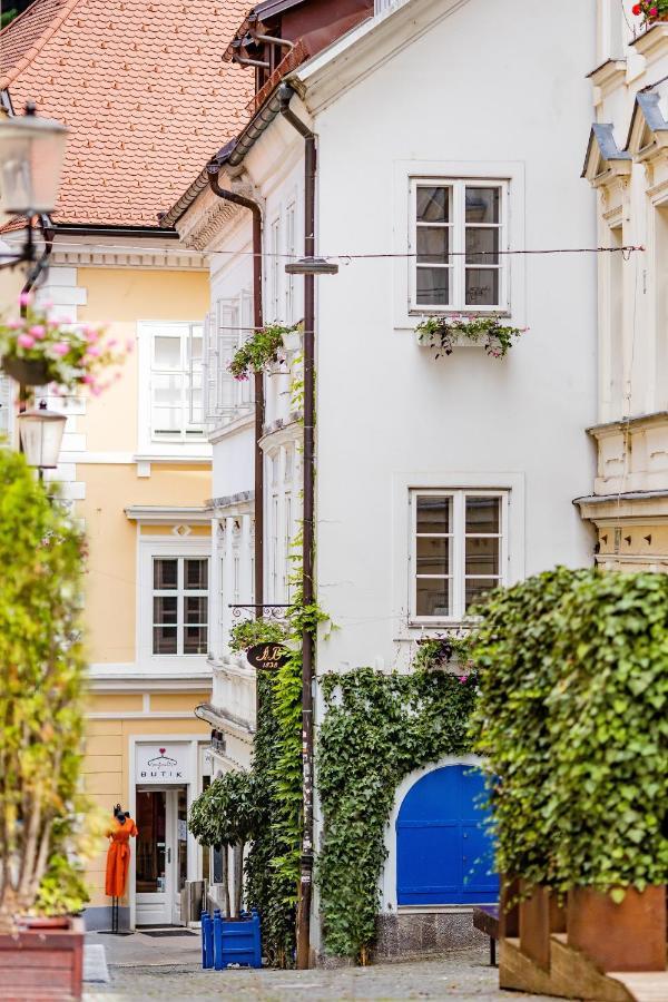 Ab Ljubljana - The Residence Bagian luar foto